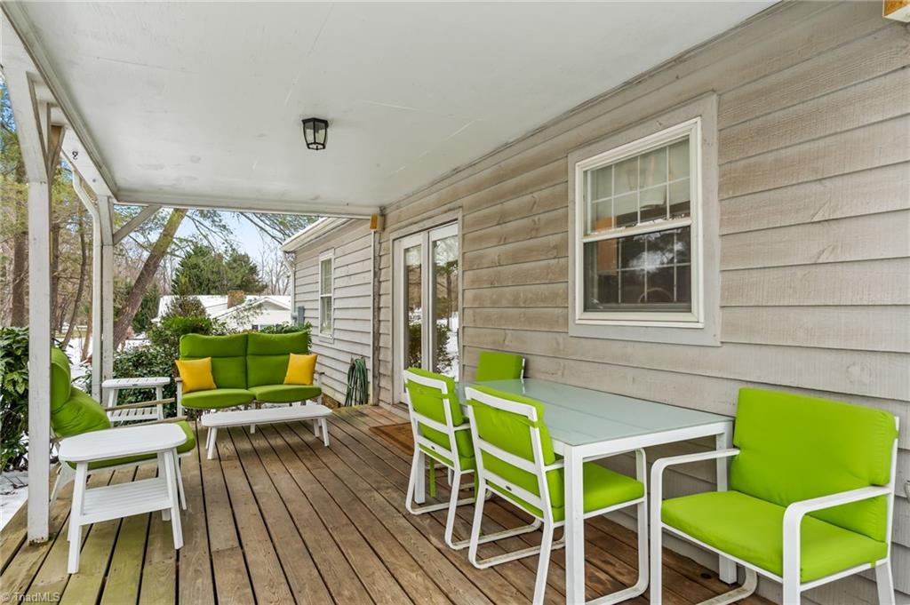 219 Prestwick Drive High Point, NC 27265 - Photo 38 of 46