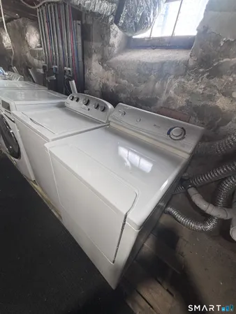 a close up view of washer and dryer