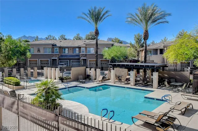 $1,750 | 669 Peachy Canyon Circle, Unit 203, Las Vegas, NV 89144