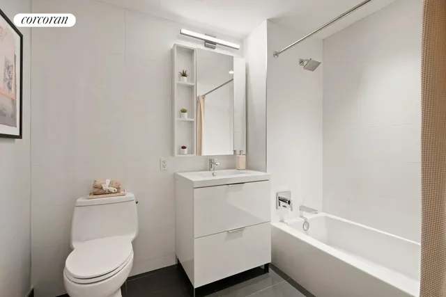 $2,831 | 166-20 90th Avenue, Unit 433 | Jamaica