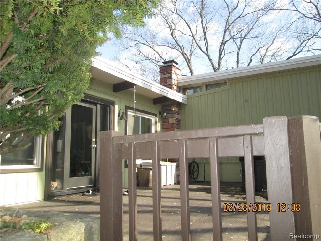 3969 North River Road Fort Gratiot, MI 48059 - Photo 16 of 57 IMG_3290.JPG