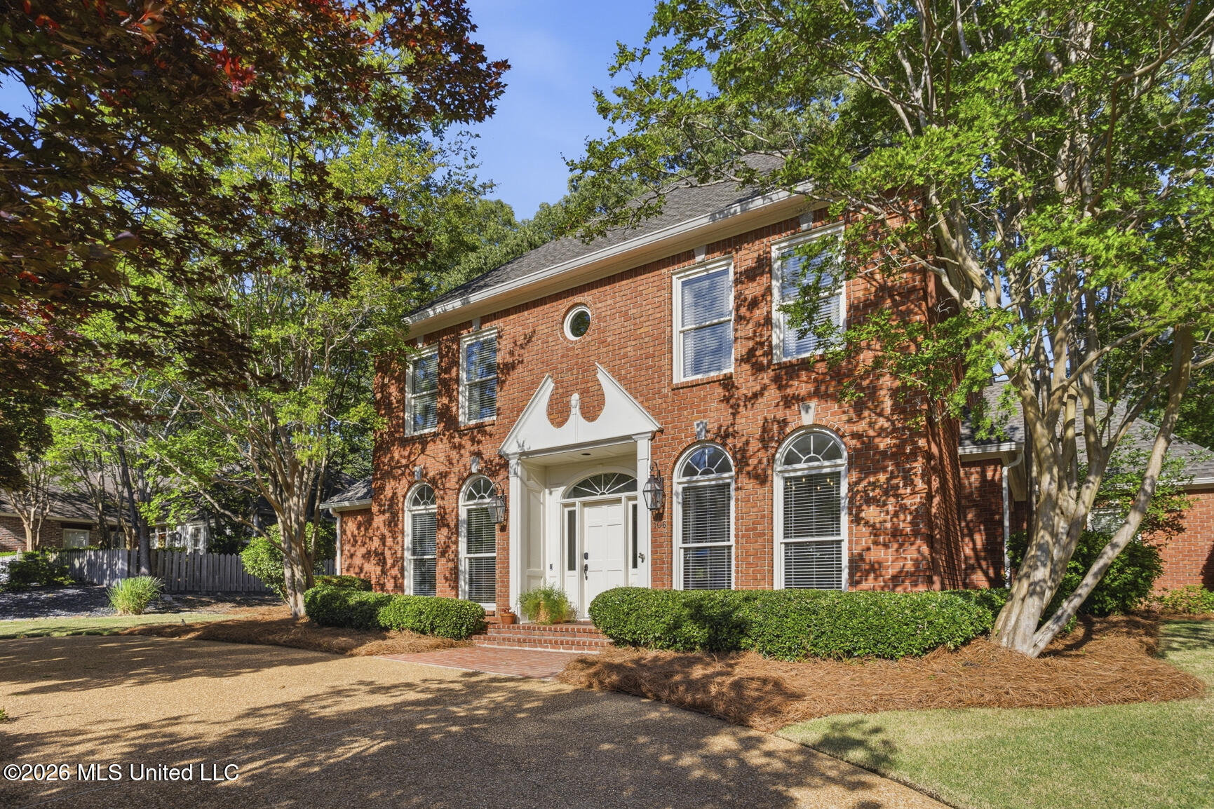 106 Claiborne Chase Ridgeland, MS 39157 - Photo 1 of 32 Classic Dinsmor