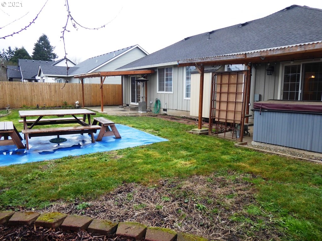 3896 Osage Street Springfield, OR 97478 - Photo 20 of 22
