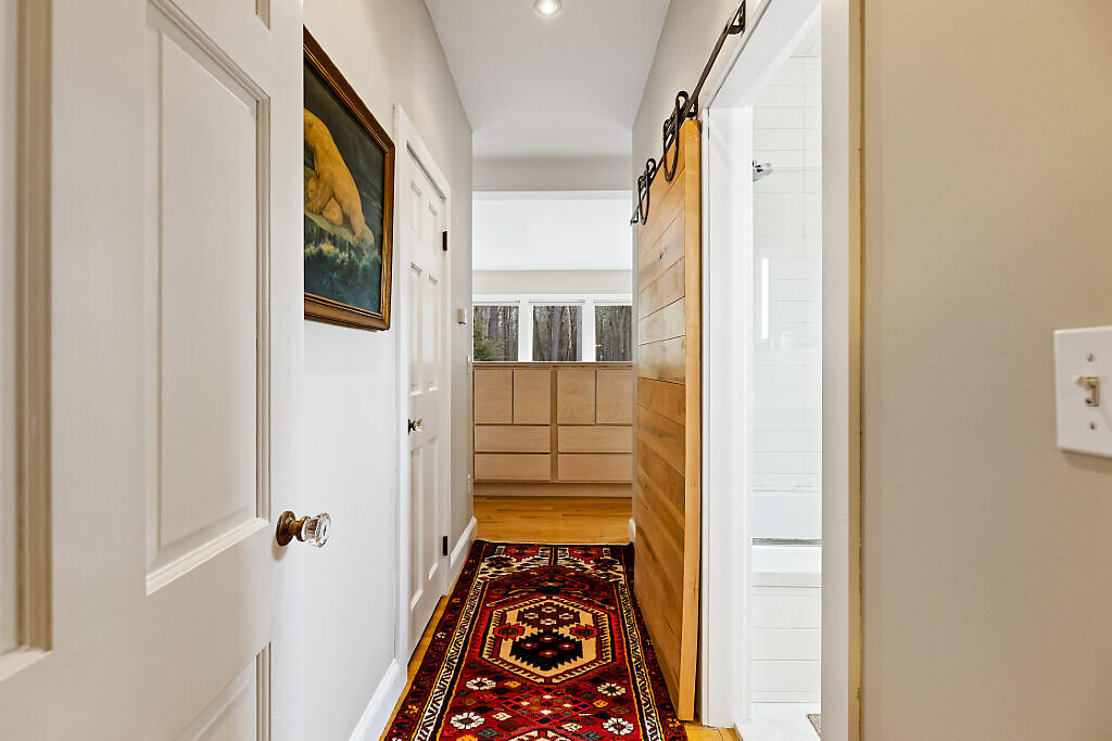 21 Johnson Road Falmouth, ME 04105 - Photo 39 of 71 Hallway to primary bedroom