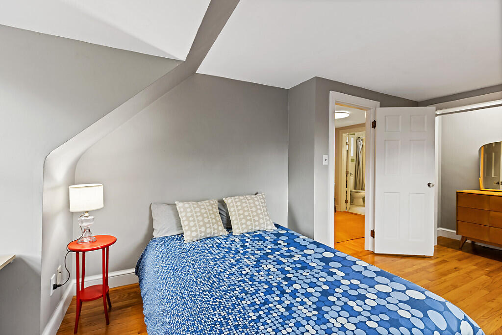 21 Johnson Road Falmouth, ME 04105 - Photo 43 of 71 Upstairs Bedroom