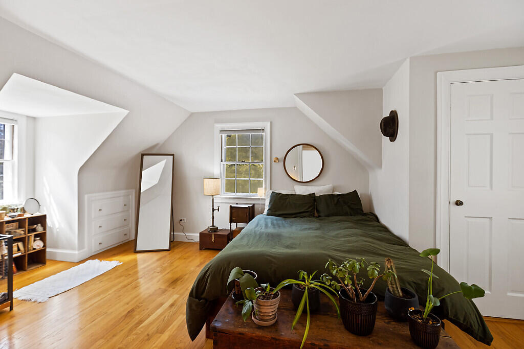 21 Johnson Road Falmouth, ME 04105 - Photo 48 of 71 Upstairs Bedroom