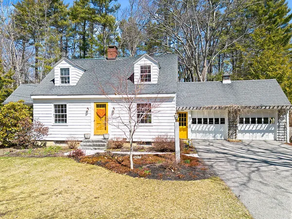 $1,375,000 | 21 Johnson Road, Falmouth, ME 04105