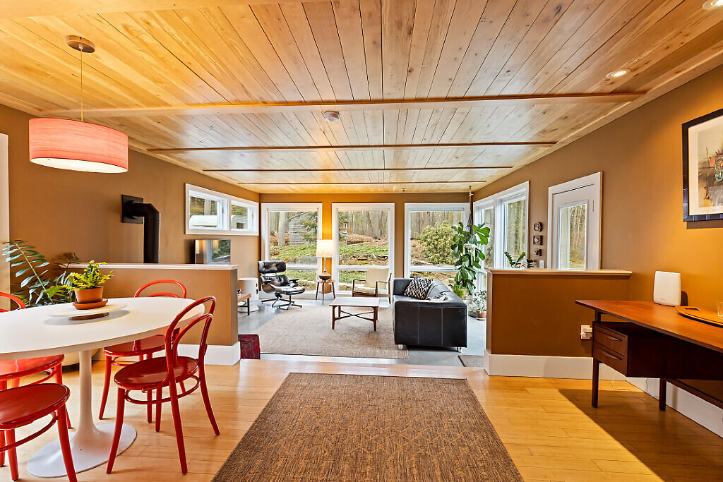 21 Johnson Road Falmouth, ME 04105 - Photo 7 of 72 Living Room and Breakfast Nook