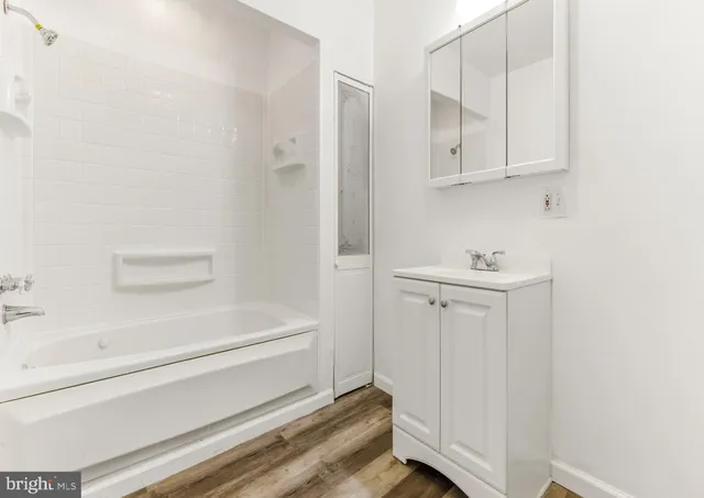 $2,250 | 107 River Rd Drive, West Deptford, NJ 08086