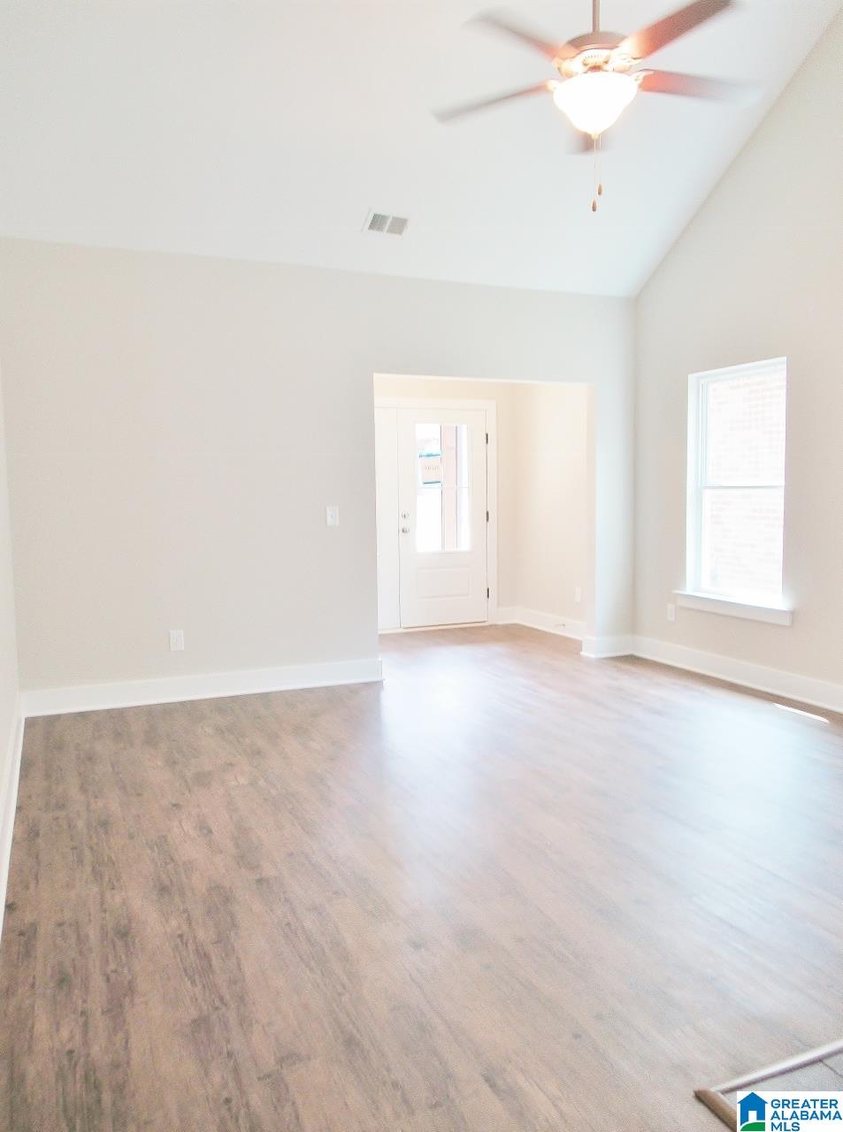 5473 Park Side Road Birmingham, AL 35244 - Photo 2 of 16