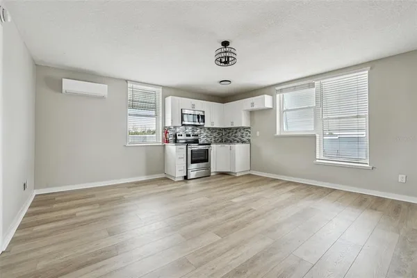 $1,550 | 801 West Montrose Street, Unit C, Clermont, FL 34711