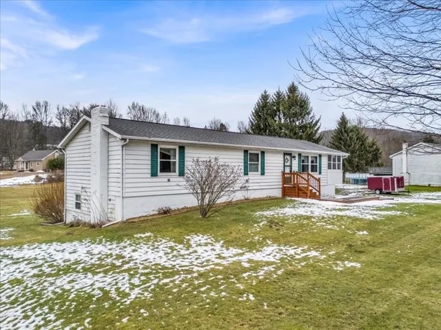 $199,900 | 3 Lock Street, Port Crane, NY 13833