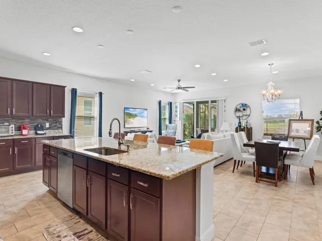 $5,000 | 3435 Diamond Leaf Drive, Vero Beach, FL 32966