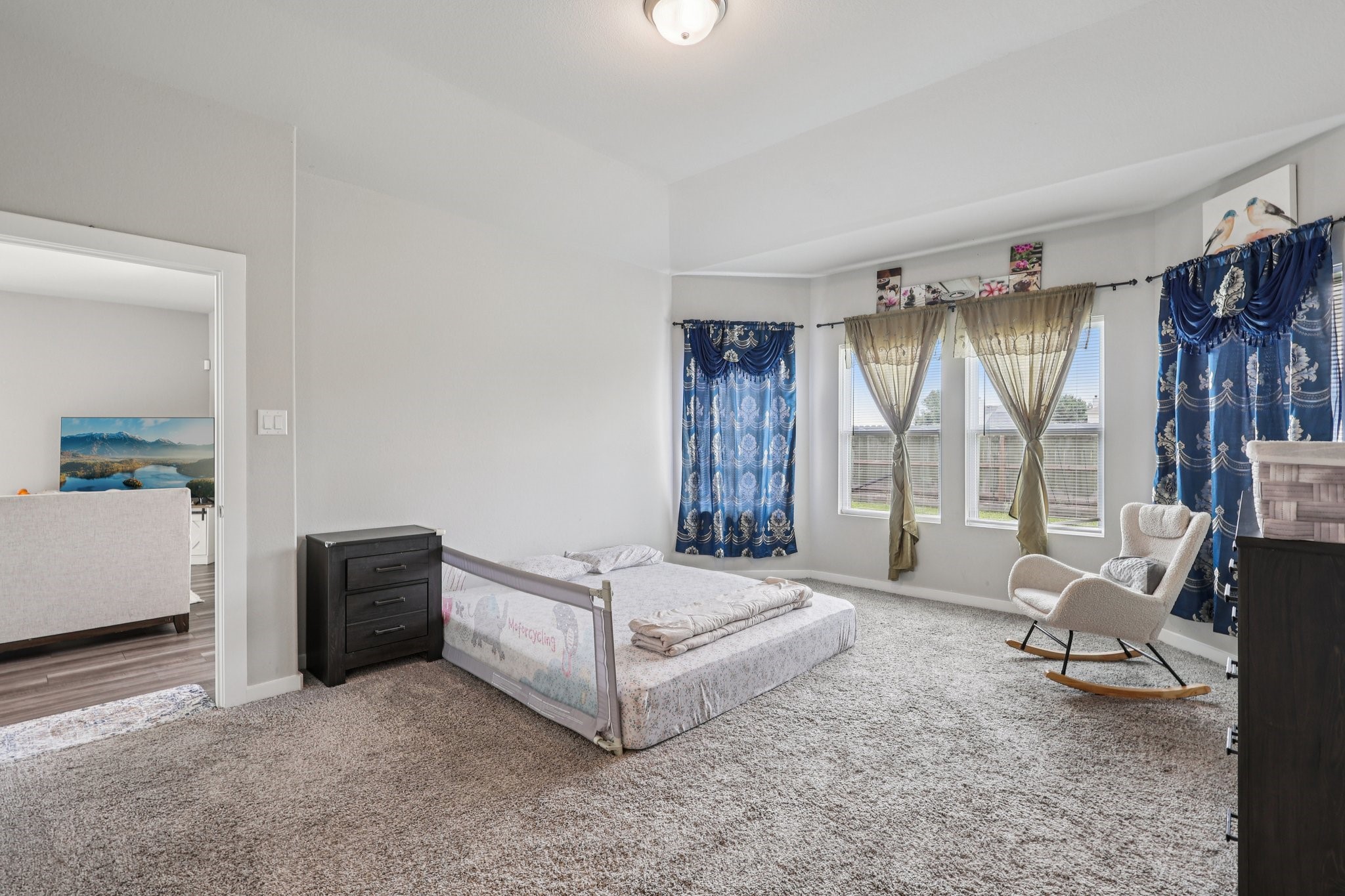 5931 Jenna Way Rosenberg, TX 77471 - Photo 14 of 35 Primary Bedroom