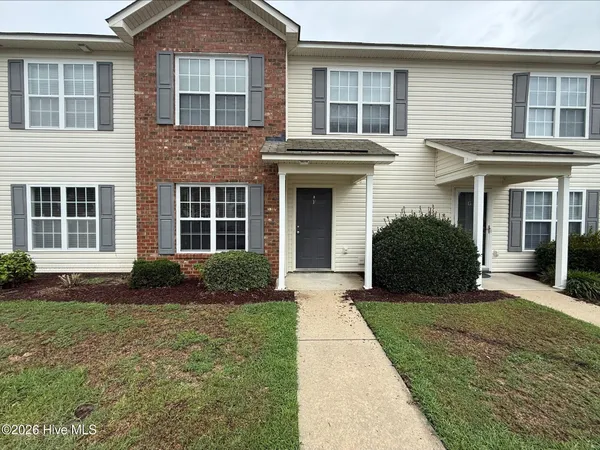 $1,500 | 4170 Dudleys Grant Drive, Unit F, Winterville, NC 28590