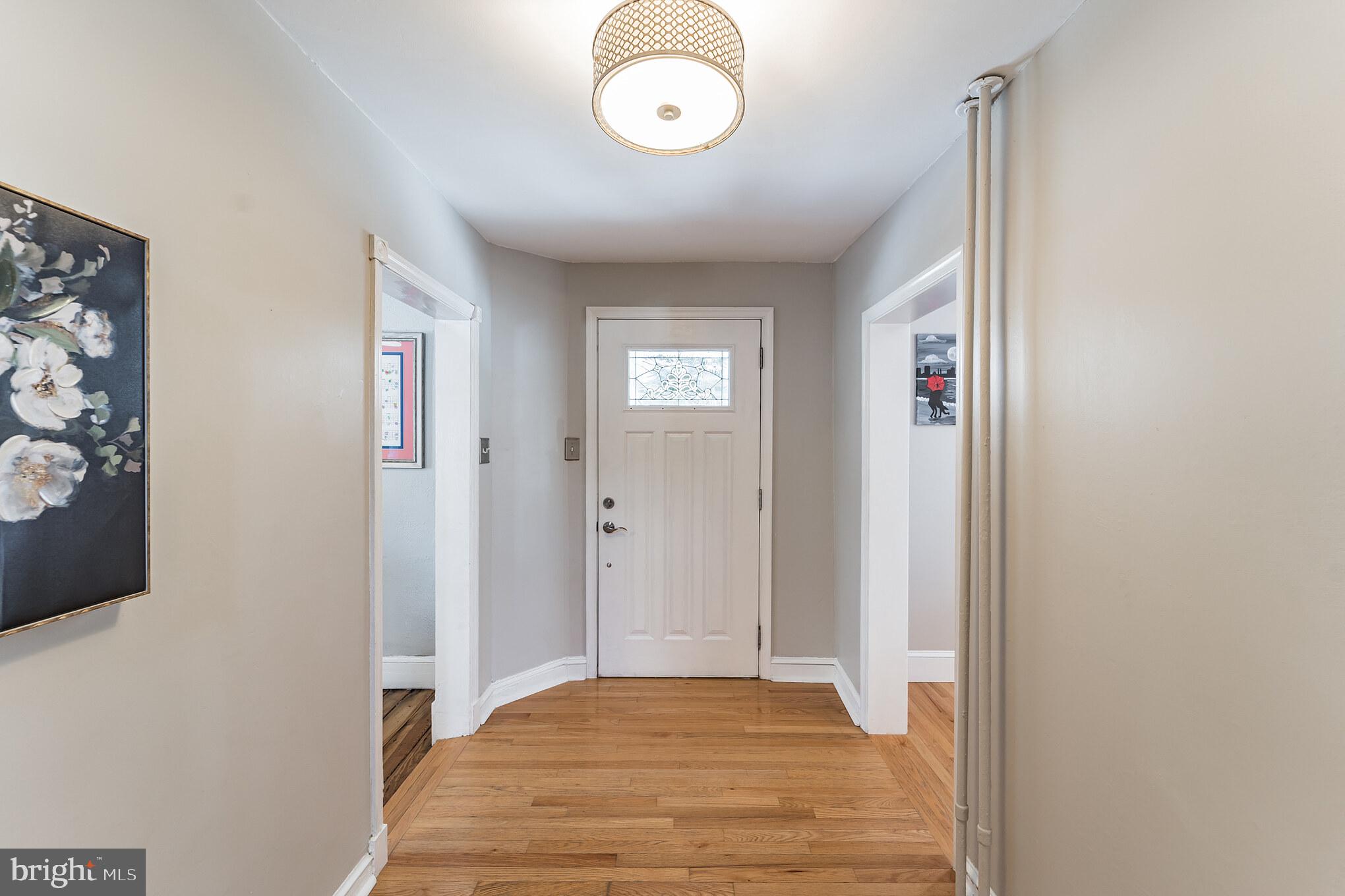 325 Fairview Road Woodlyn, PA 19094 - Photo 12 of 29 Front Entry