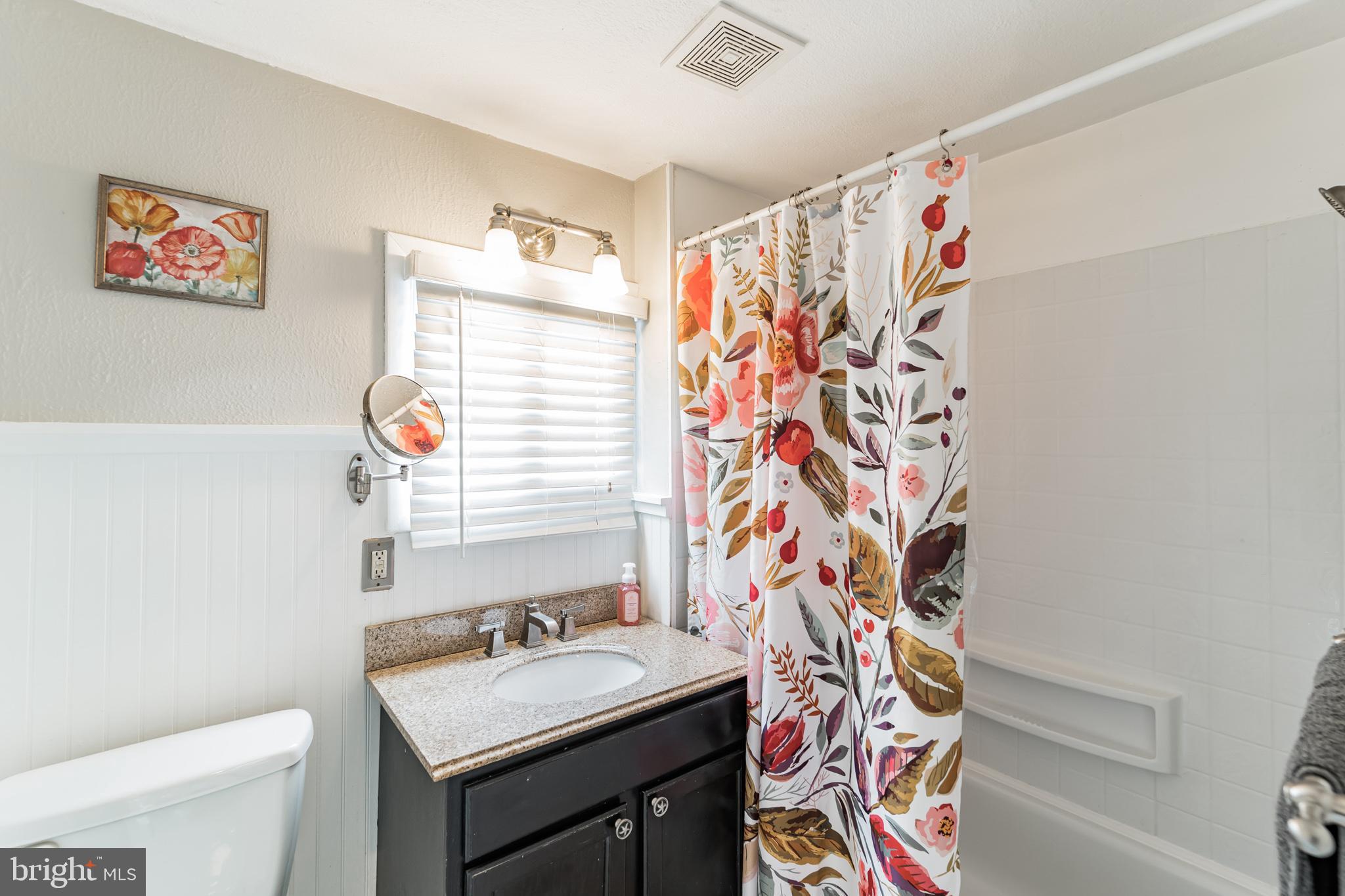 325 Fairview Road Woodlyn, PA 19094 - Photo 15 of 29 Downstairs Full Bathroom
