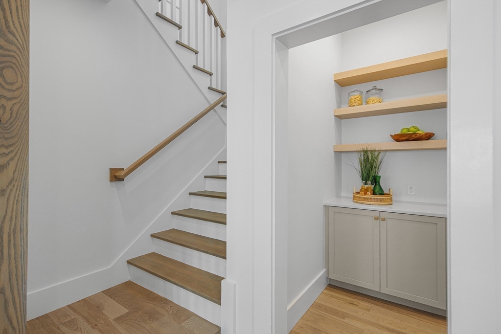 151 Bass Point Road Nahant, MA 01908 - Photo 11 of 27 Gallery Image 11