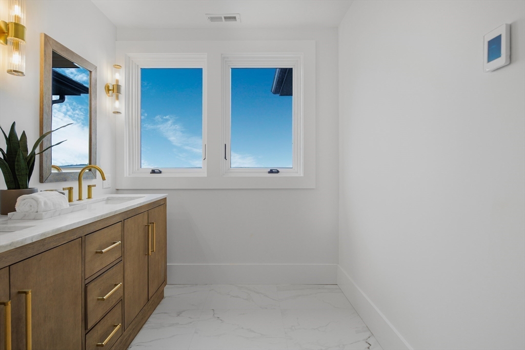 151 Bass Point Road Nahant, MA 01908 - Photo 17 of 27 Gallery Image 17