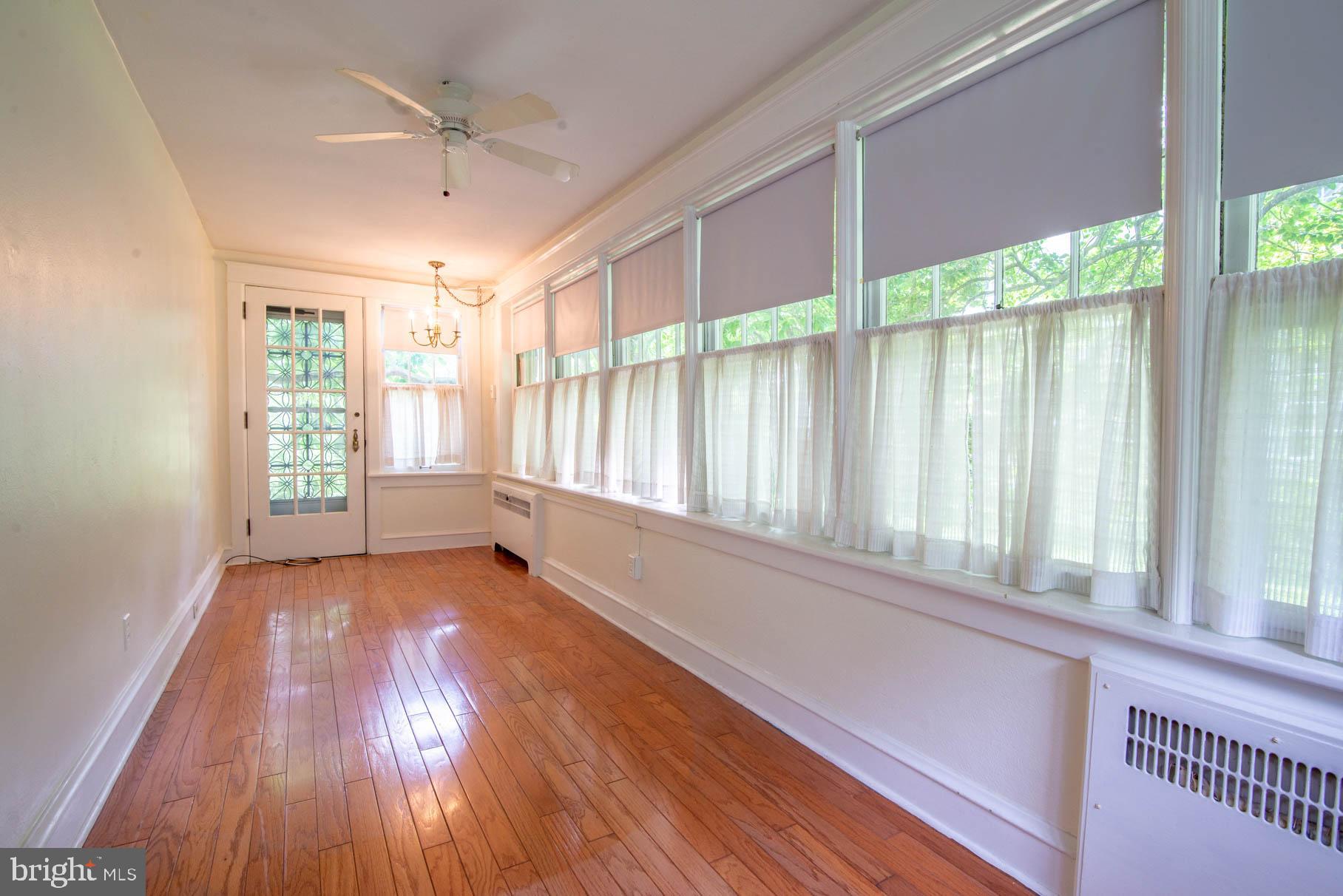 156 Springdale Road York, PA 17403 - Photo 15 of 47 Gallery Image 15