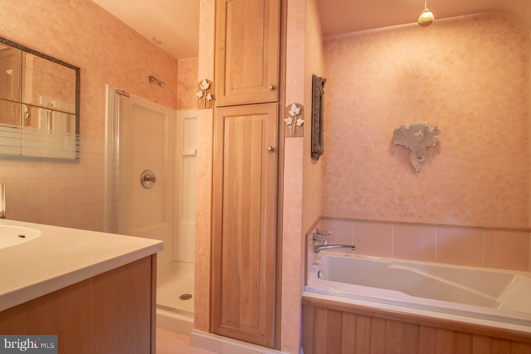 156 Springdale Road York, PA 17403 - Photo 31 of 47 Gallery Image 31