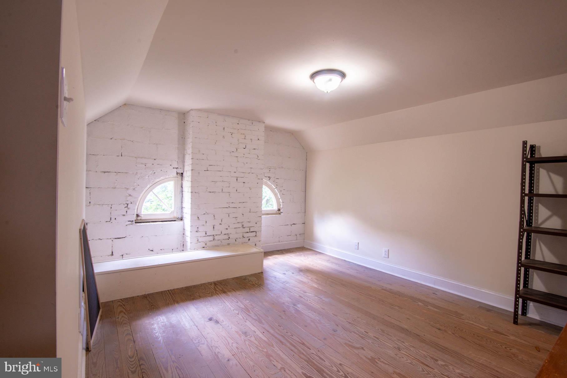 156 Springdale Road York, PA 17403 - Photo 42 of 47 Gallery Image 42