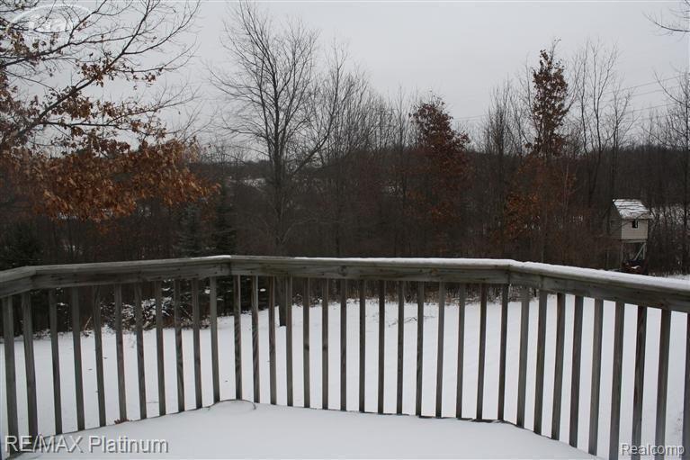 10466 Rustic Rdg Lane Fenton, MI 48430 - Photo 14 of 18 rustic 14.jpg