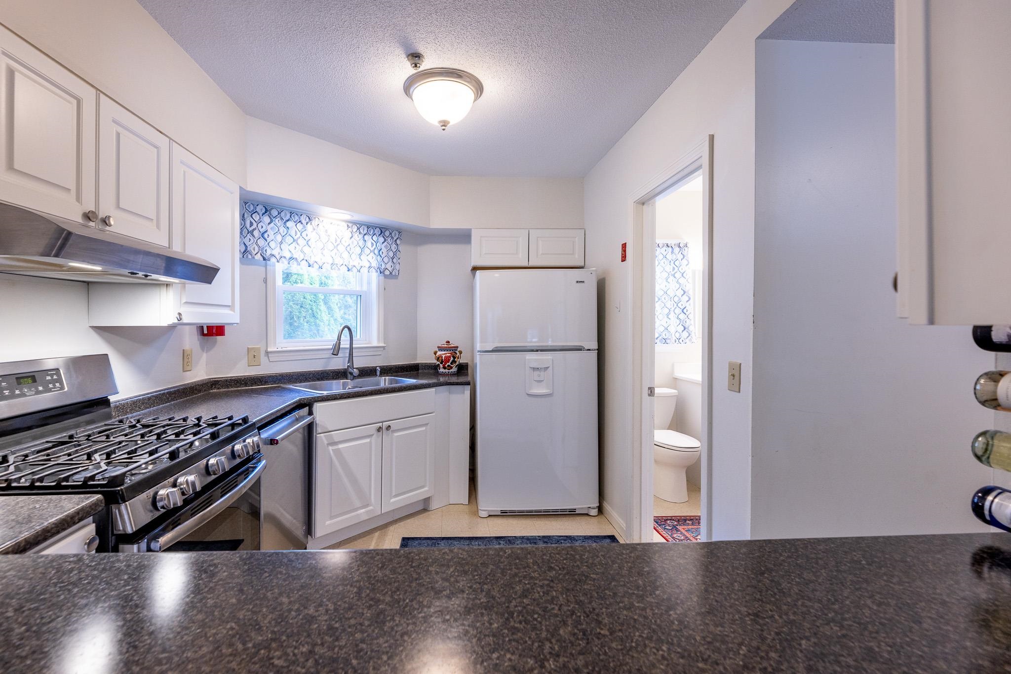40 Wolf Road, Unit 53 Lebanon, NH 03766 - Photo 12 of 33 Gallery Image 12
