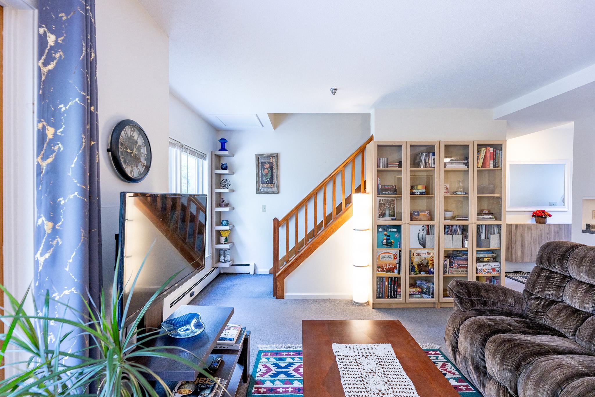40 Wolf Road, Unit 53 Lebanon, NH 03766 - Photo 6 of 33 Gallery Image 6