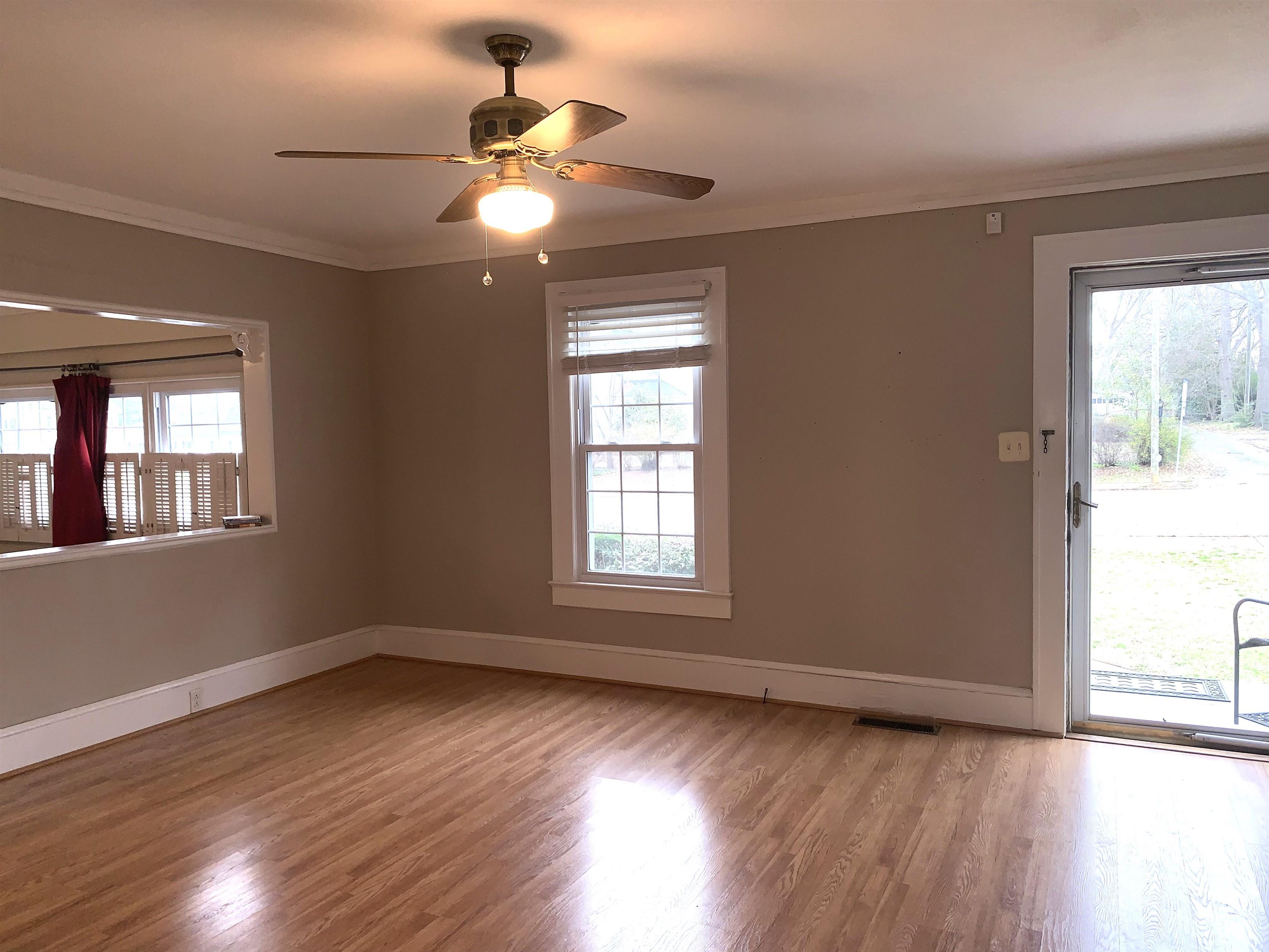 114 East Rutledge Avenue Gaffney, SC 29340 - Photo 15 of 32 Gallery Image 15