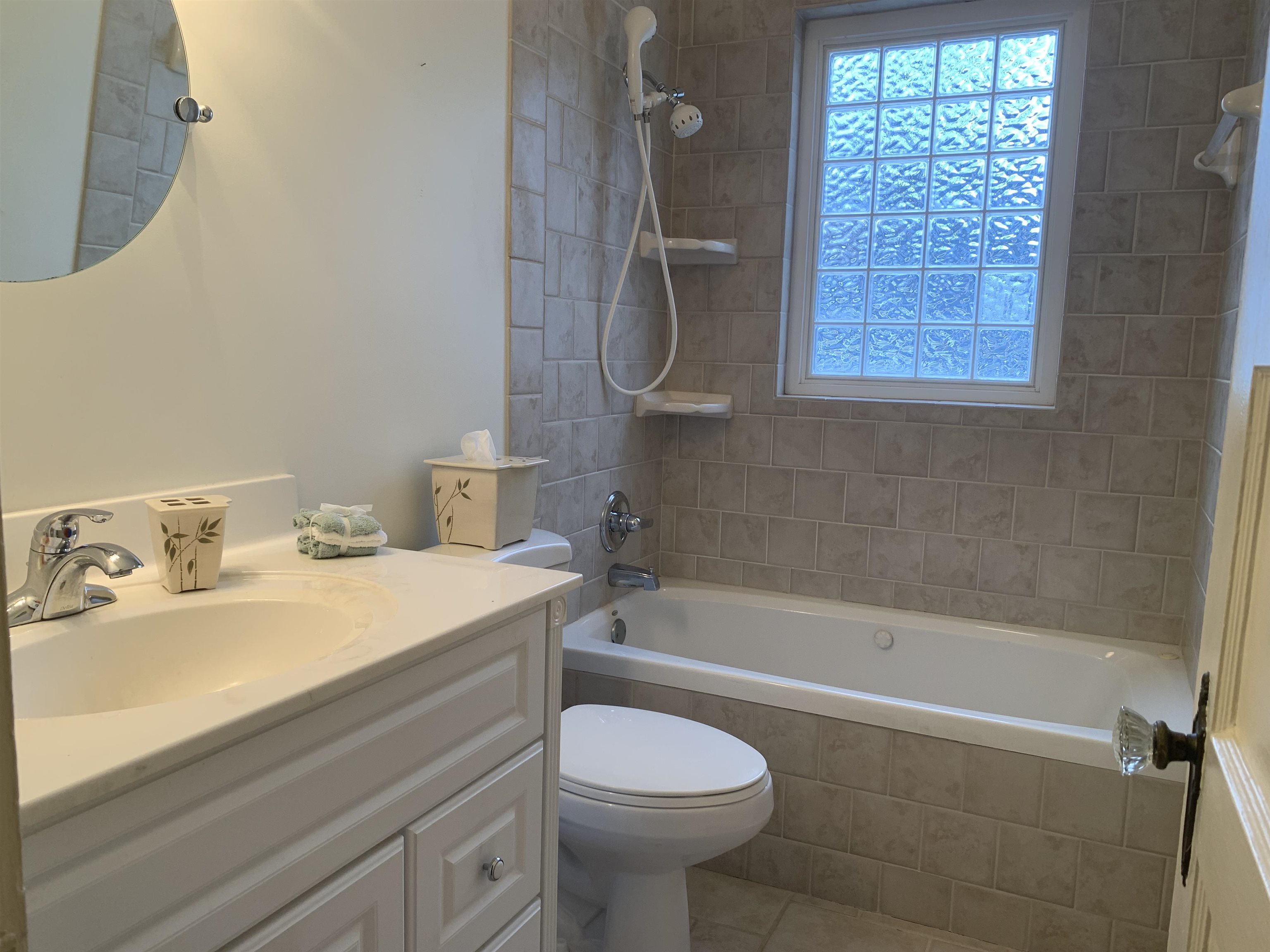 114 East Rutledge Avenue Gaffney, SC 29340 - Photo 24 of 32 Gallery Image 24