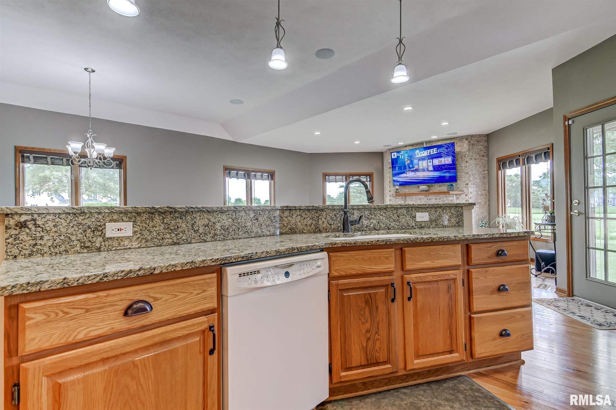 5008 Foxfire Court Springfield, IL 62711 - Photo 14 of 50