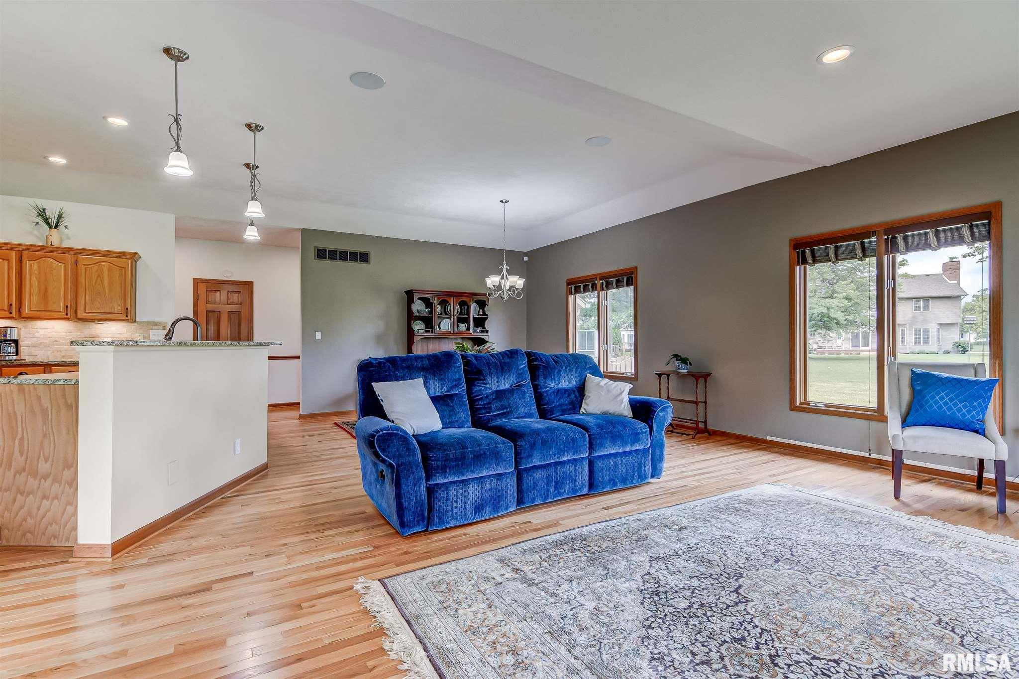 5008 Foxfire Court Springfield, IL 62711 - Photo 22 of 50