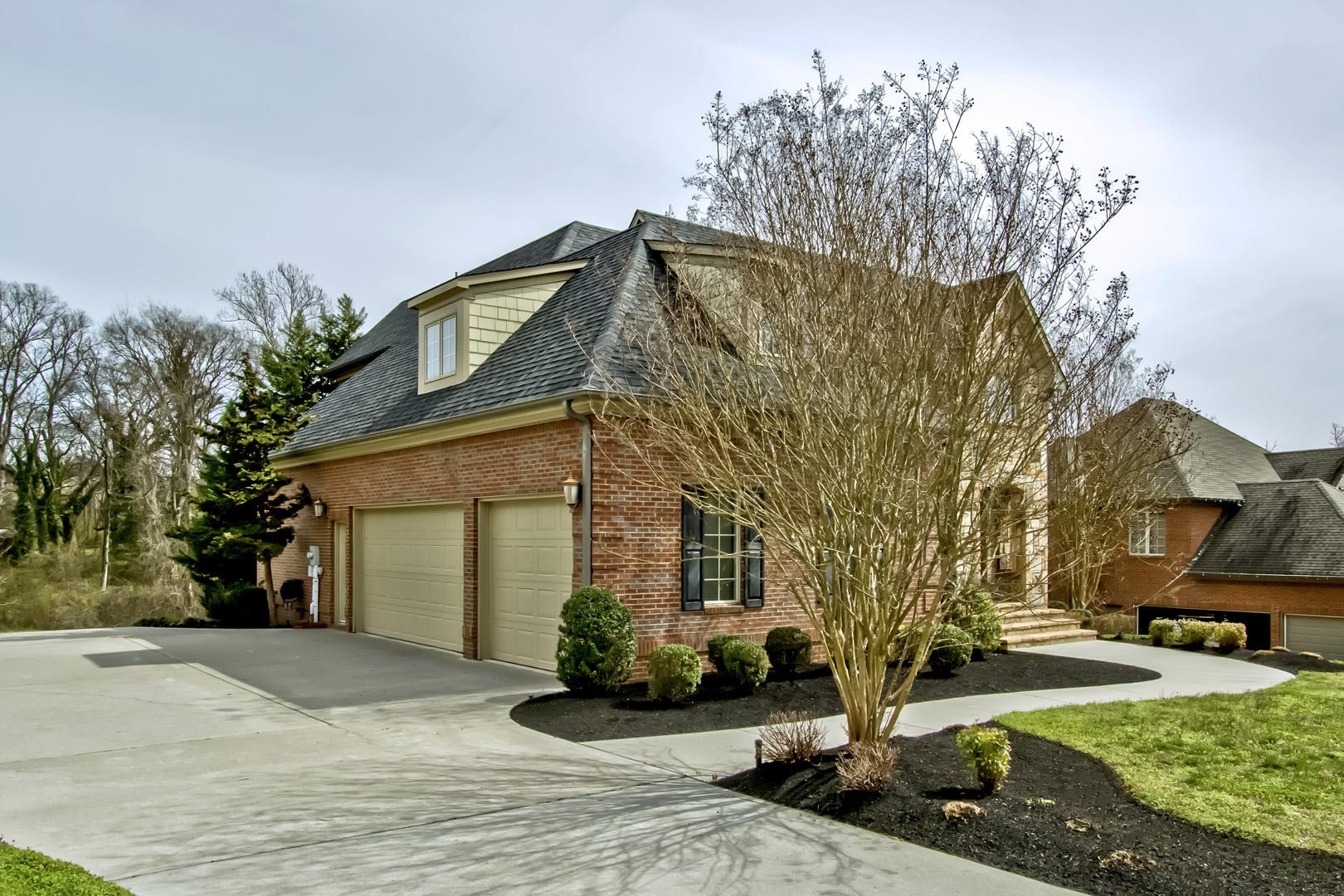 1746 Redgrave Road Knoxville, TN 37922 - Photo 2 of 40 Gallery Image 2