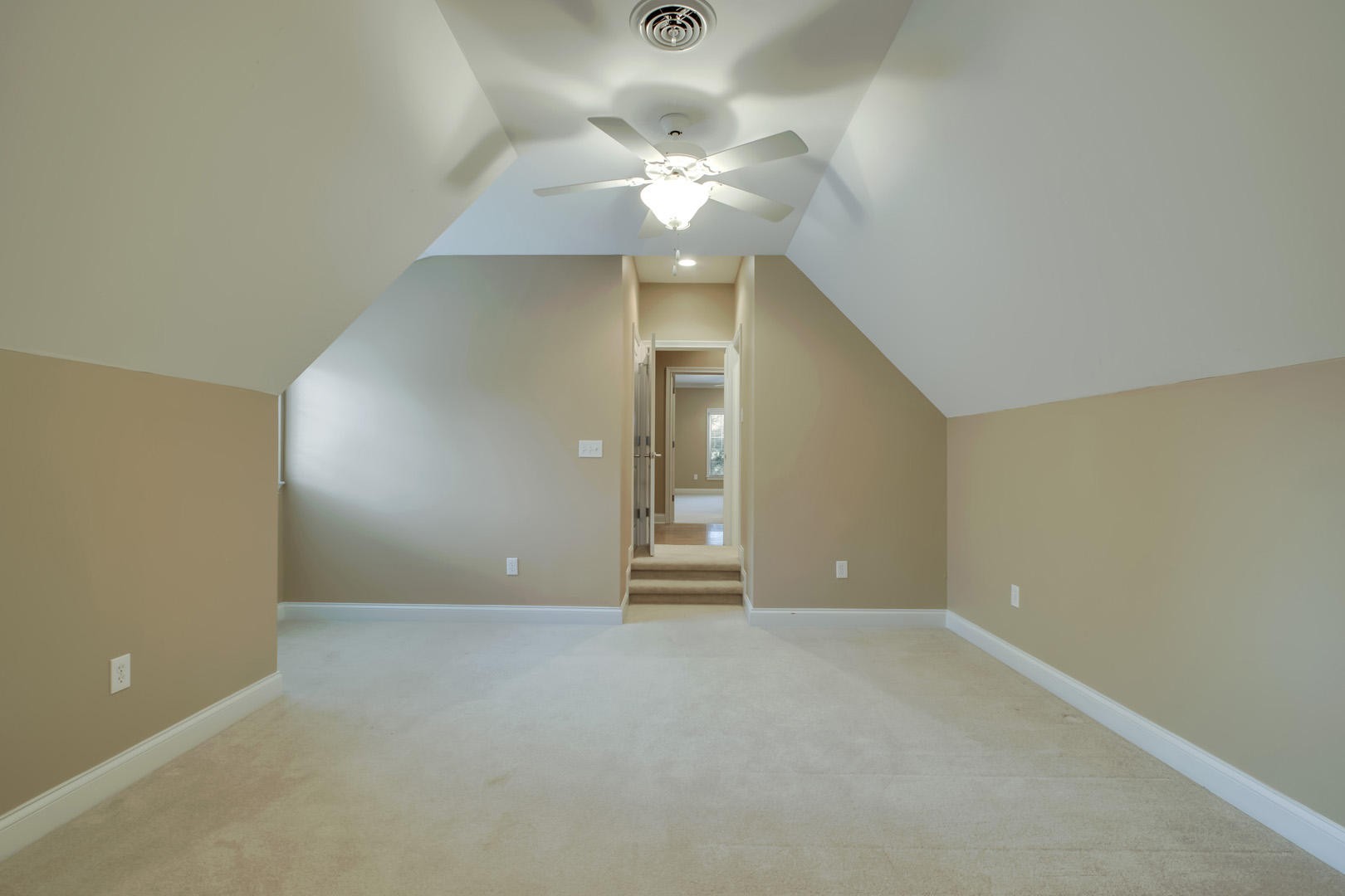 1746 Redgrave Road Knoxville, TN 37922 - Photo 30 of 40 Gallery Image 30