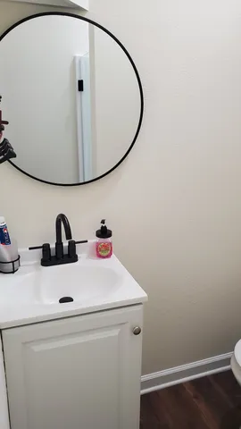 a close view of sink and tap