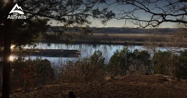 $327,700 | 570 Beasley Hollow Road, Linden, TN 37096