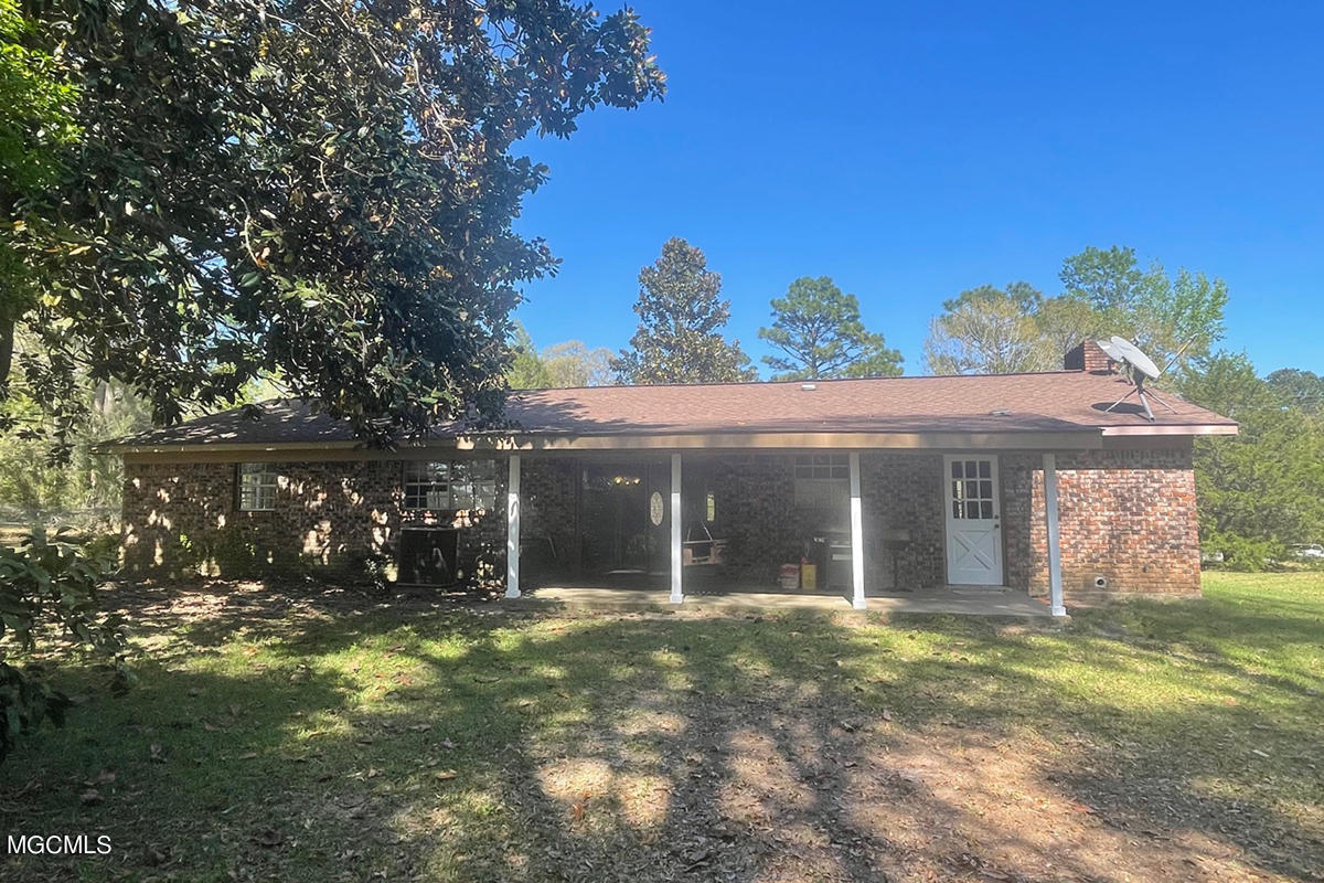243 Anderson Subdivision Road Lucedale, MS 39452 - Photo 42 of 48 8 (3)
