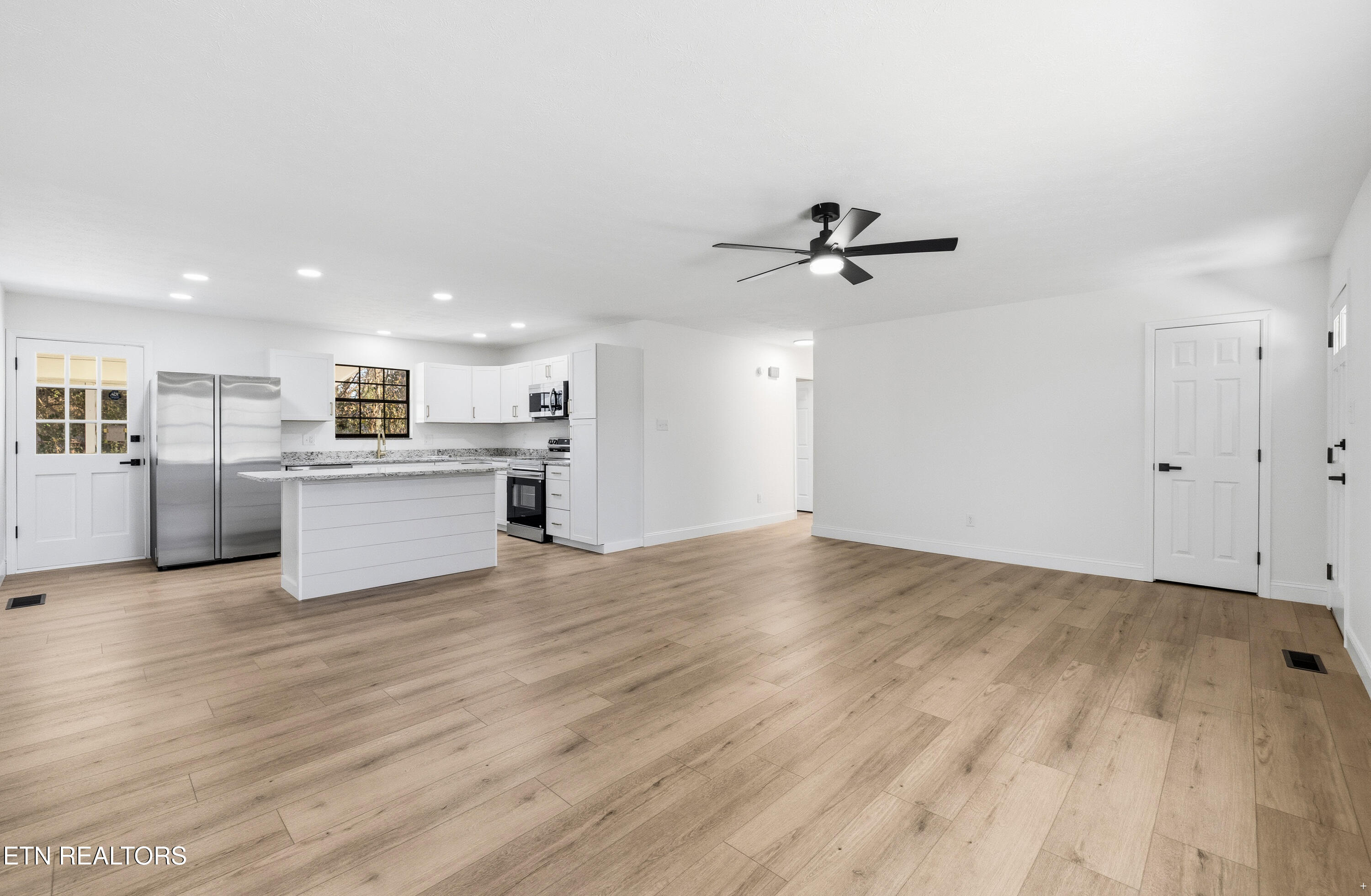 5910 Moore Road Knoxville, TN 37920 - Photo 5 of 22 Positive Perceptions-5