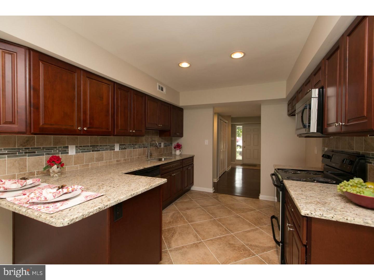 7815 Brookfield Road Cheltenham, PA 19012 - Photo 2 of 23 Gallery Image 2