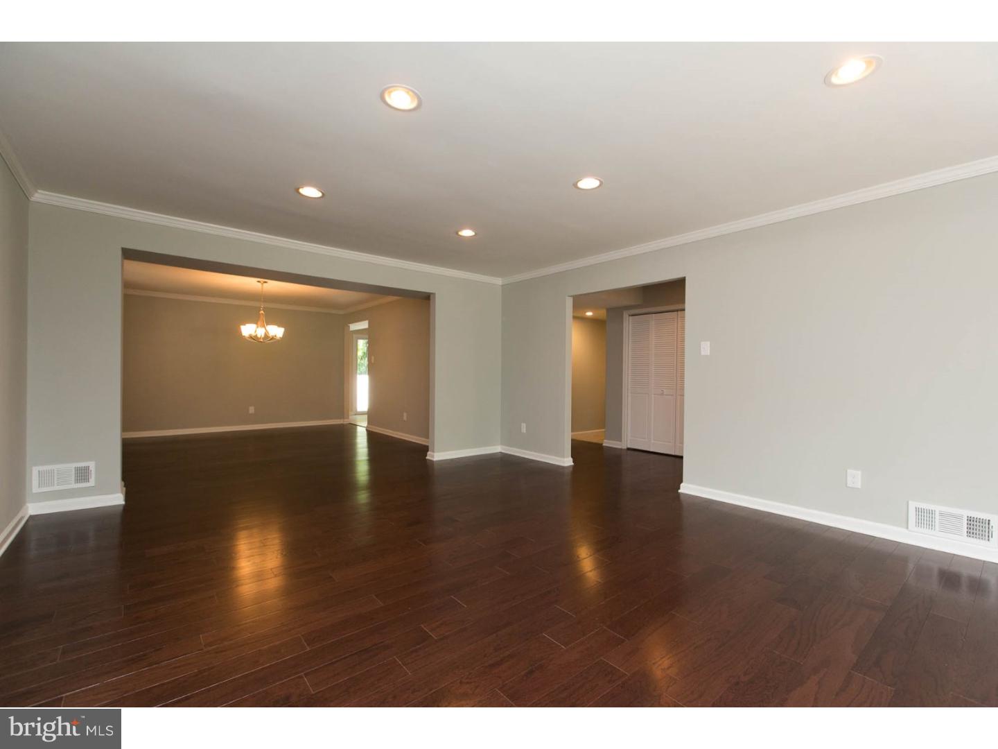 7815 Brookfield Road Cheltenham, PA 19012 - Photo 8 of 23 Gallery Image 8