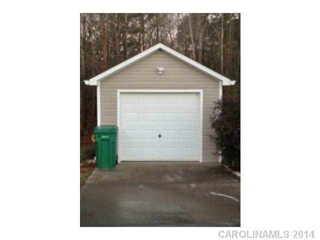 48815 Piney Point Road Norwood, NC 28128 - Photo 8 of 16 Gallery Image 8