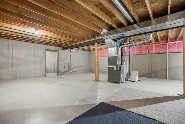 $298,000 | 1306 Armstrong Avenue, Kansas City, KS 66102