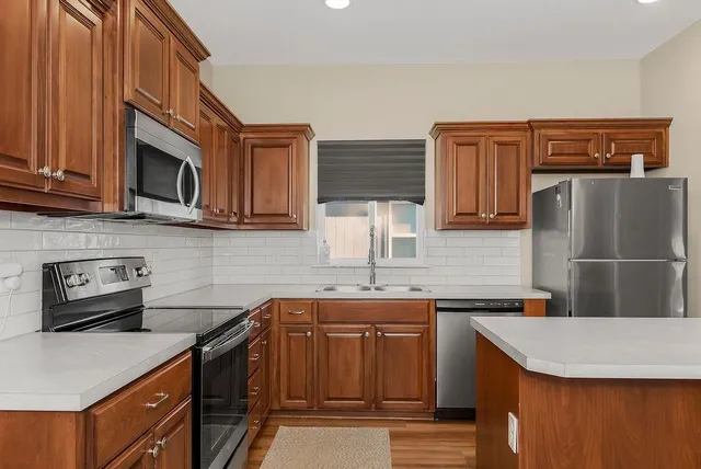 $298,000 | 1306 Armstrong Avenue, Kansas City, KS 66102