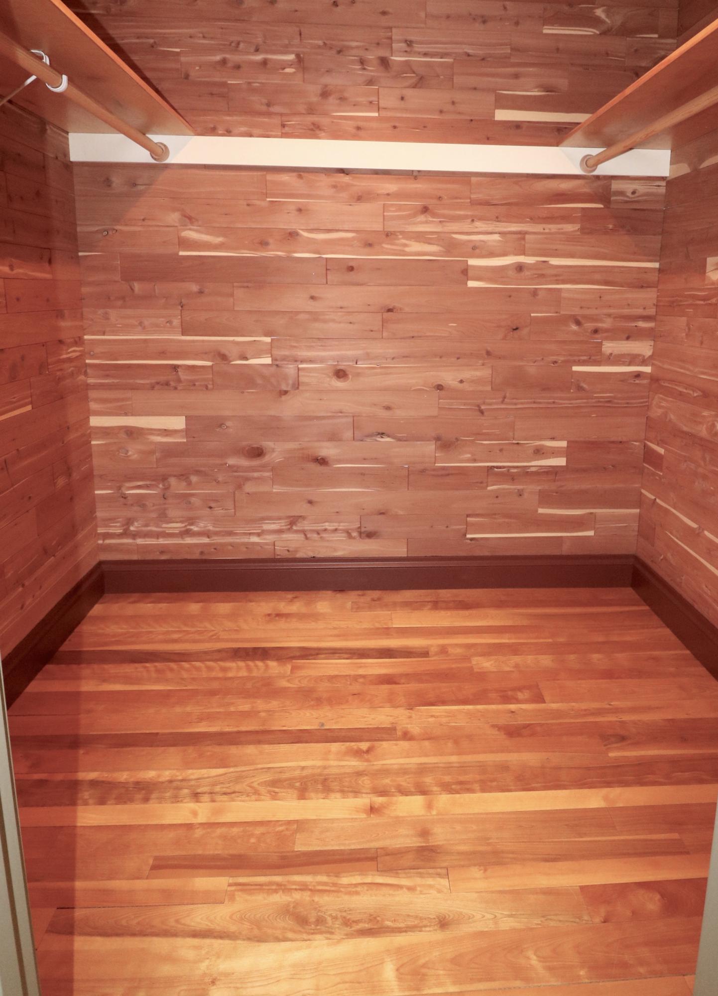 17 Bayview Court Friendship, ME 04547 - Photo 27 of 43 Bedr - cedar closet fl2