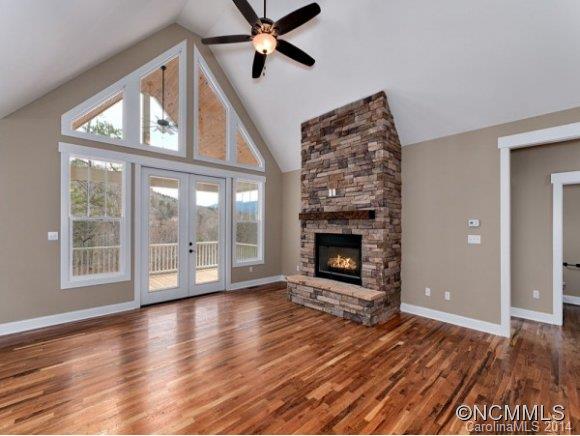 93 Gibson Road Asheville, NC 28804 - Photo 3 of 24 Gallery Image 3