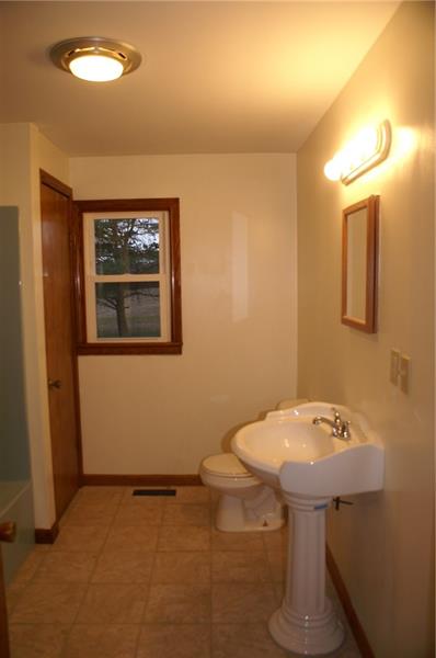 1822 Georgetown Road, Unit 16038 Harrisville, PA 16038 - Photo 8 of 17