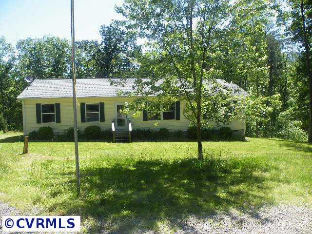 165 Johnny Hall Road Mineral, VA 23117 - Photo 1 of 5 Gallery Image 1