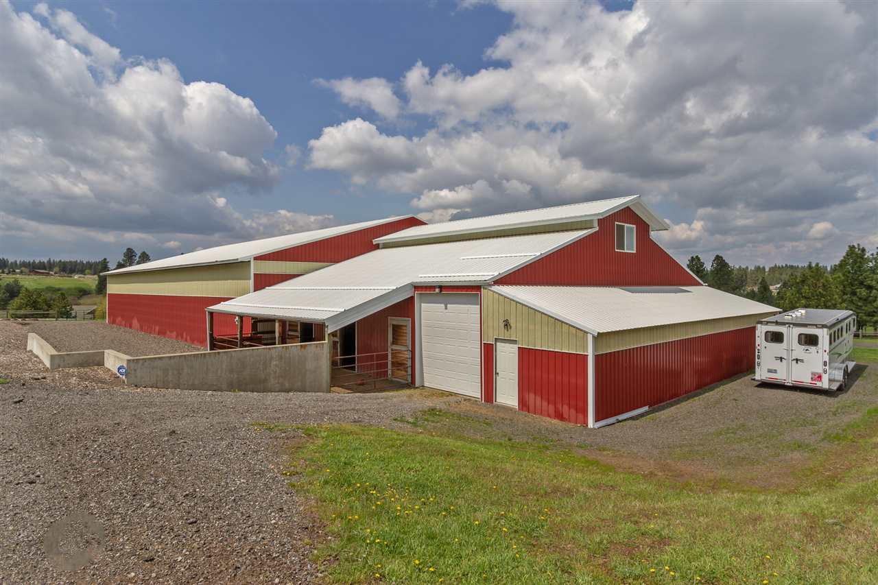 3915 South Long Road Greenacres, WA 99016 - Photo 2 of 20
