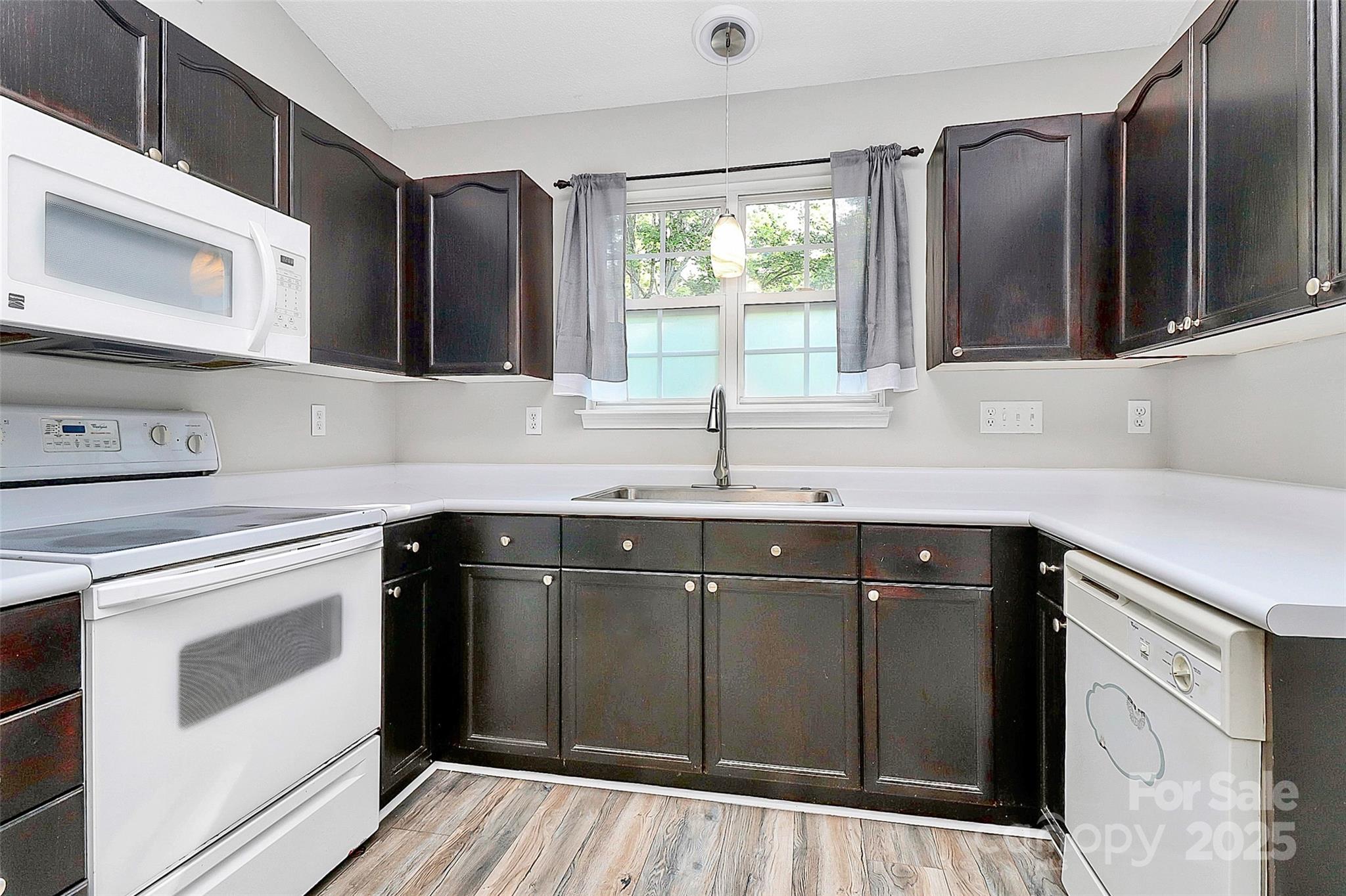 1922 Decatur Court Charlotte, NC 28213 - Photo 19 of 42 Gallery Image 19